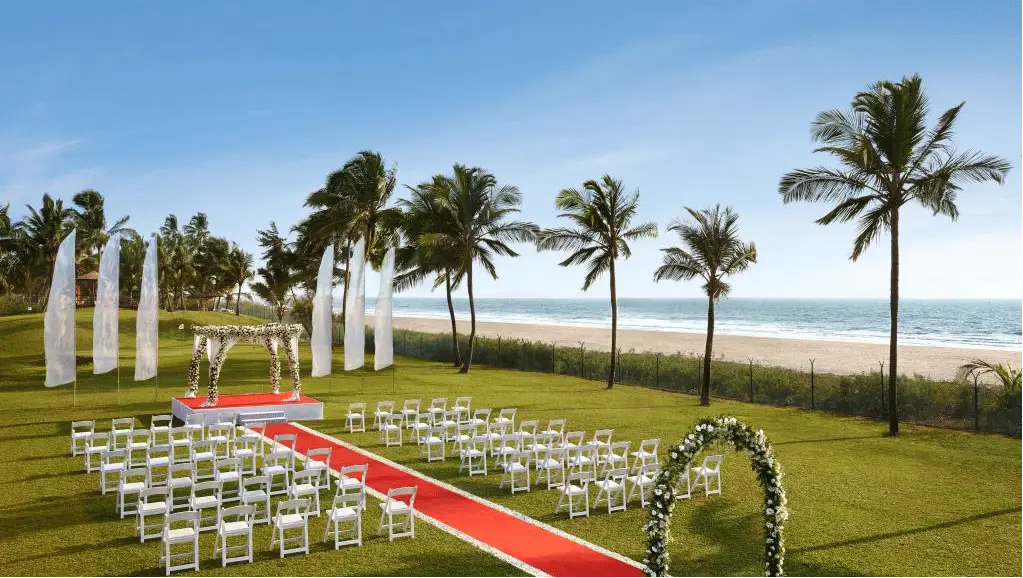 Beachfront Lawns